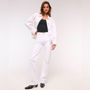 Abercrombie High Rise 90s Relaxed Jean